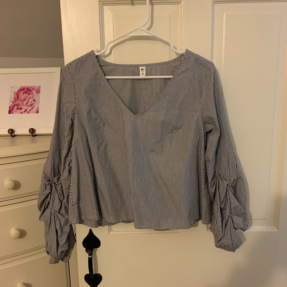nordstrom puffy sleeve blouse